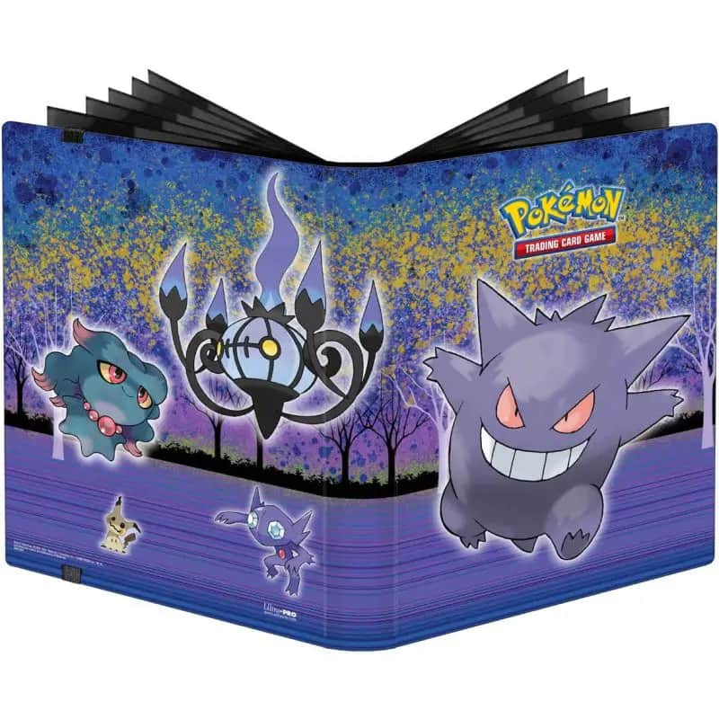 Coperta frontală a albumului Ultra Pro Pokémon Haunted Hollow, ilustrând o scenă vibrantă cu Pokémon de tip Ghost precum Gengar, Chandelure, Misdreavus, Sableye și Mimikyu.