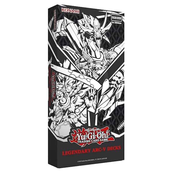 Cutia produsului Yu-Gi-Oh! Legendary Arc-V Decks, ilustrând personajele Yuya, Celina și Yugo alături de monștrii lor emblematici: Odd-Eyes Pendulum Dragon, Lunalight Cat Dancer și Clear Wing Synchro Dragon.